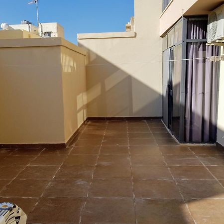 Charming Apartment-Wifi-Sleeps 5 Marsaskala Zewnętrze zdjęcie