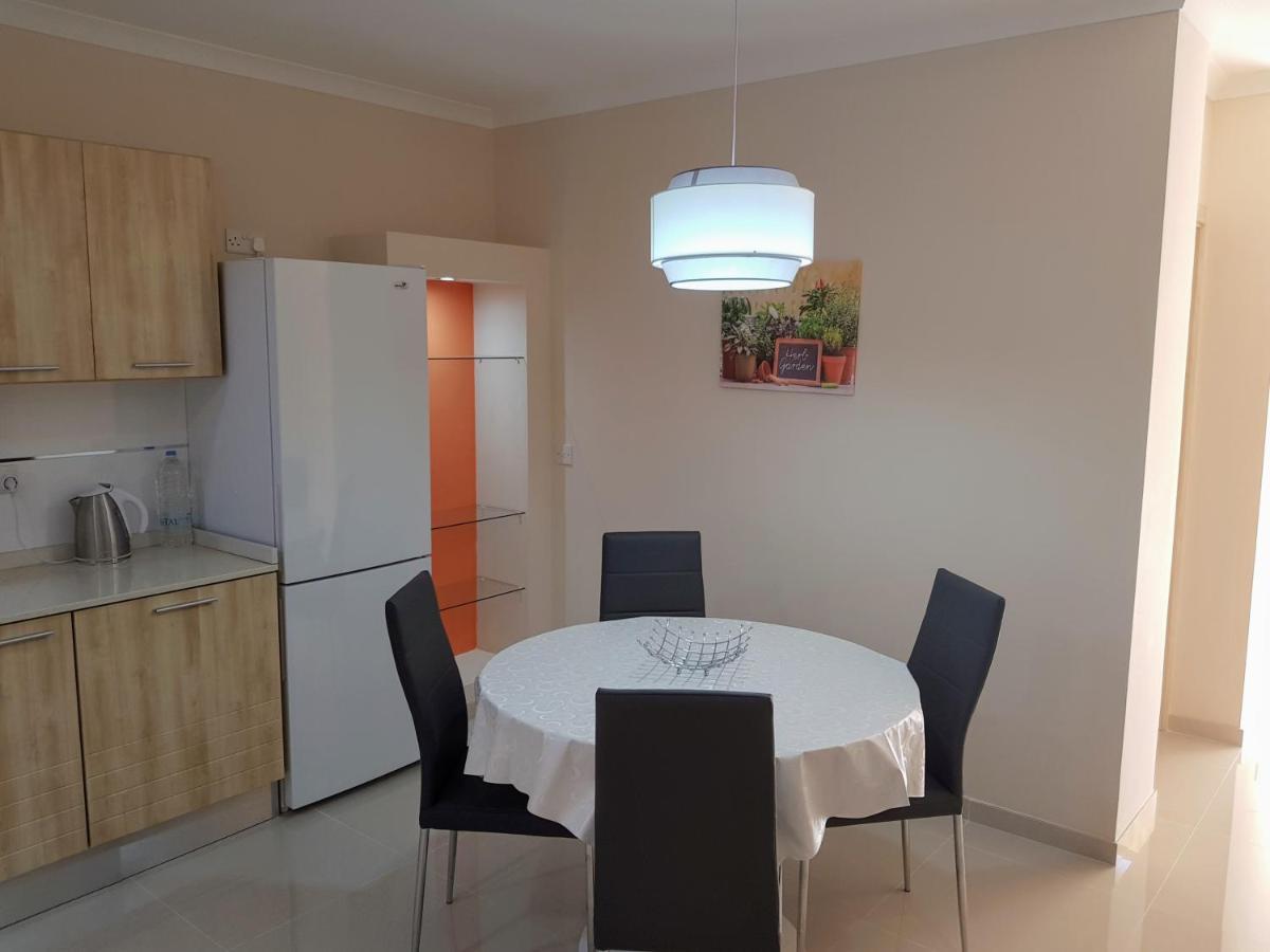 Charming Apartment-Wifi-Sleeps 5 Marsaskala Zewnętrze zdjęcie